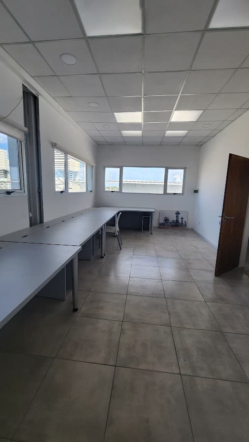 Remodelación edificio administración - Imagen 12
