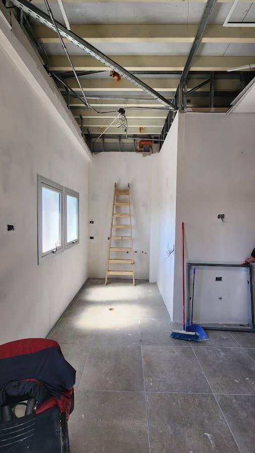 Remodelación edificio administración - Imagen 7