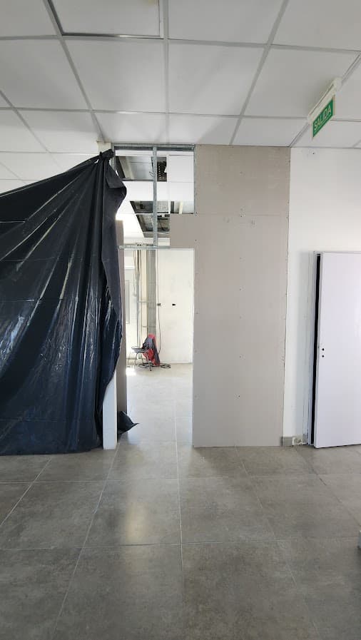 Remodelación edificio administración - Imagen 9